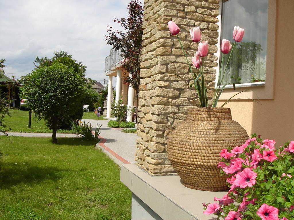 Villa Monika Keszthely Exterior foto