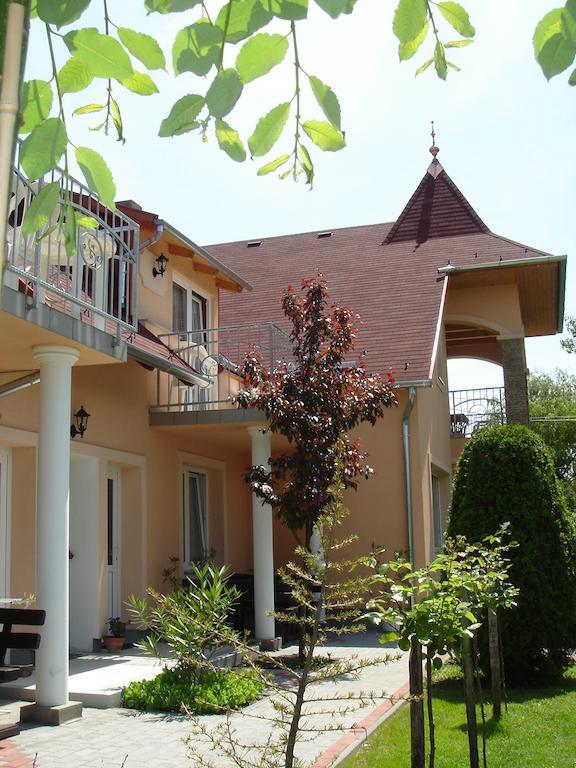 Villa Monika Keszthely Exterior foto